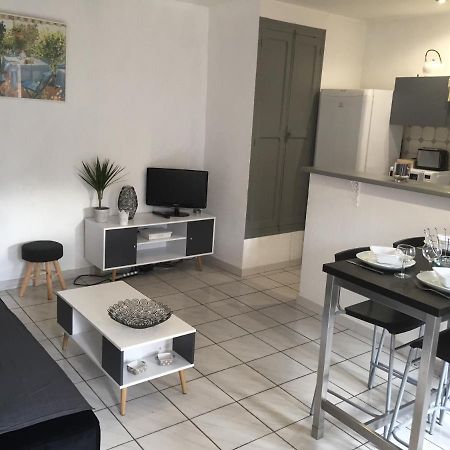 Ferienwohnung T2 Avec Terrasse, Clim , Box Fibre Vedène Exterior foto